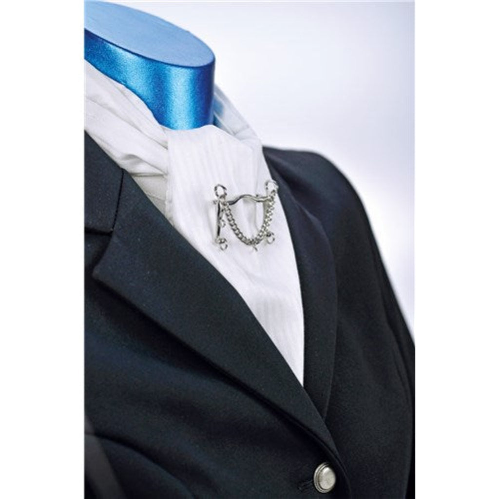Chain Brooch Usage Show Horse – Exclusively Equine