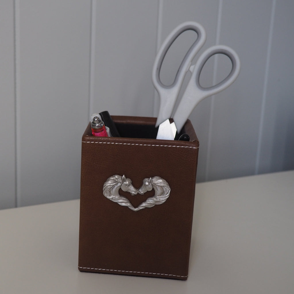 Horse Hearts Pen Holder