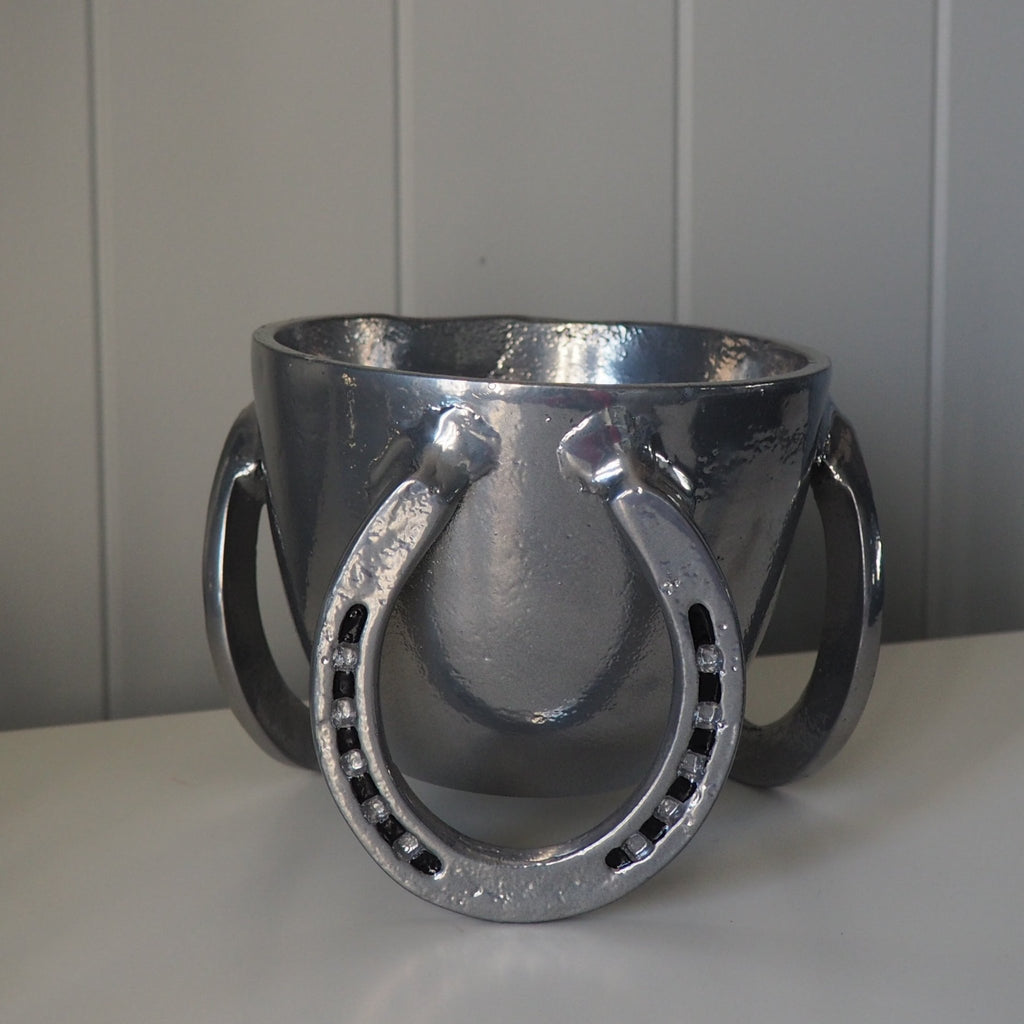 Horse Shoe Bowl