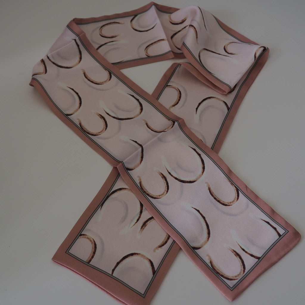 Horse Shoe Twilly Scarf