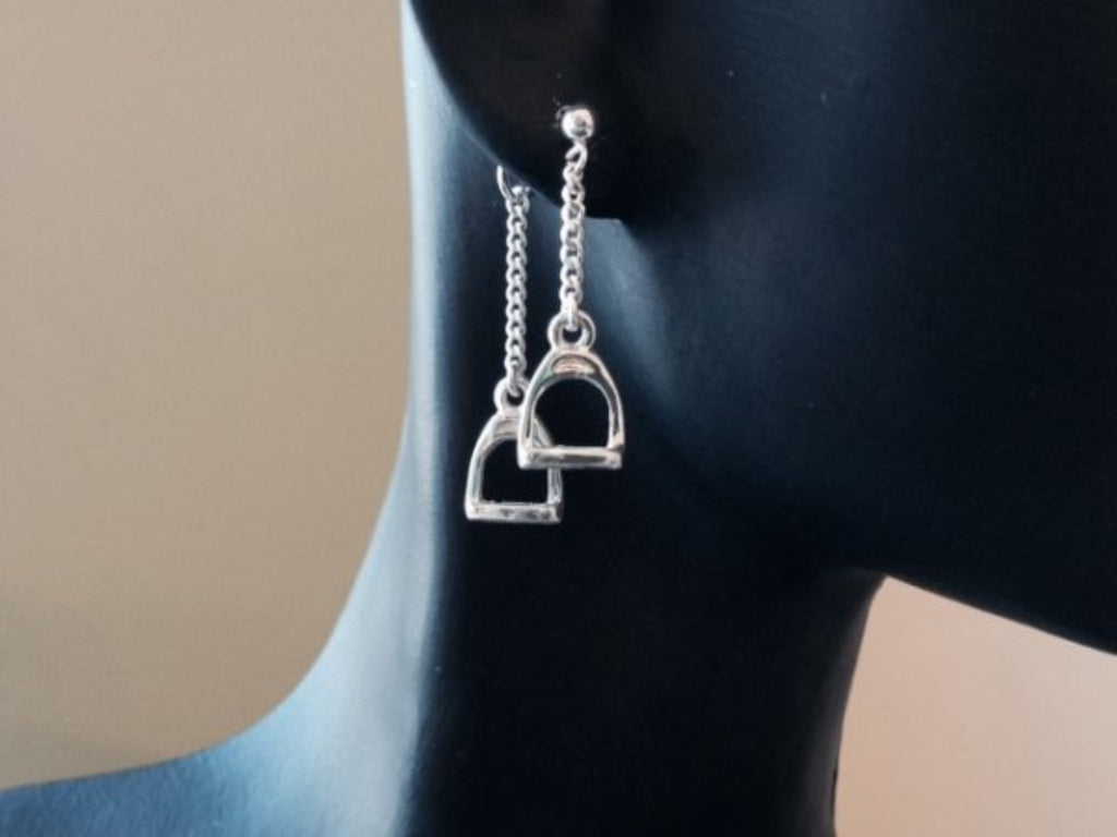 English Stirrup Set Earrings