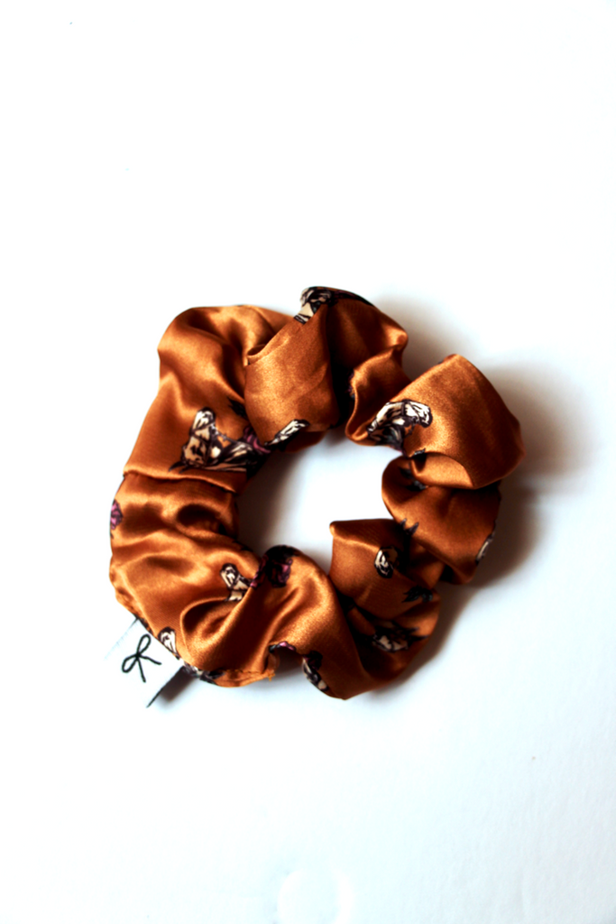 Garland Scrunchie