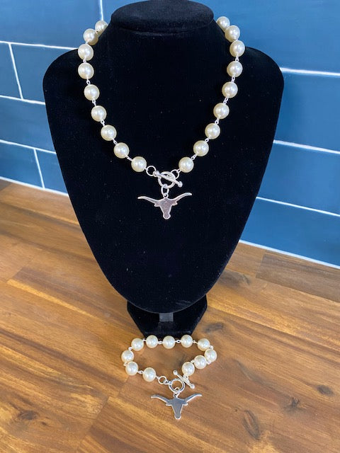 Longhorn & Pearls Necklace