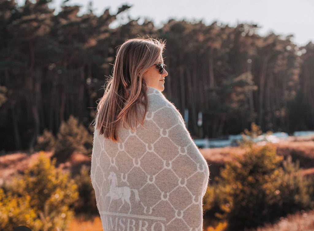 Luxe Merino Throw - Beige