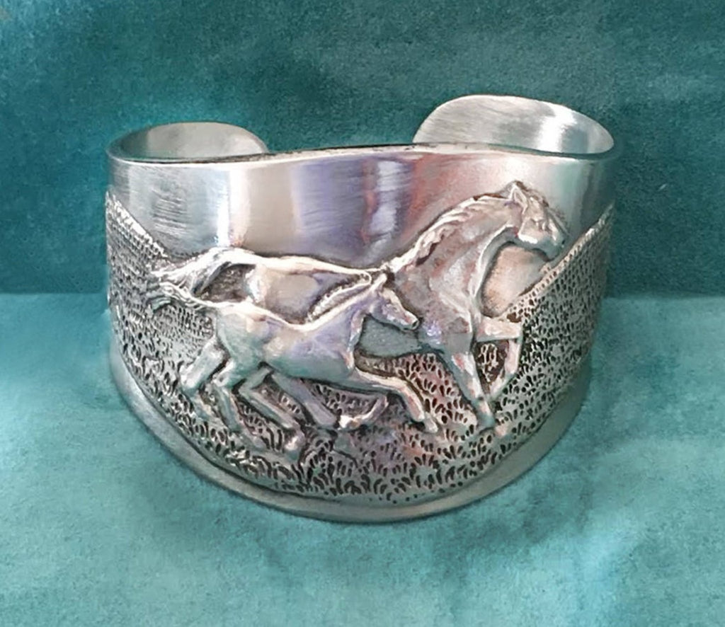 Mare & Foal Cuff