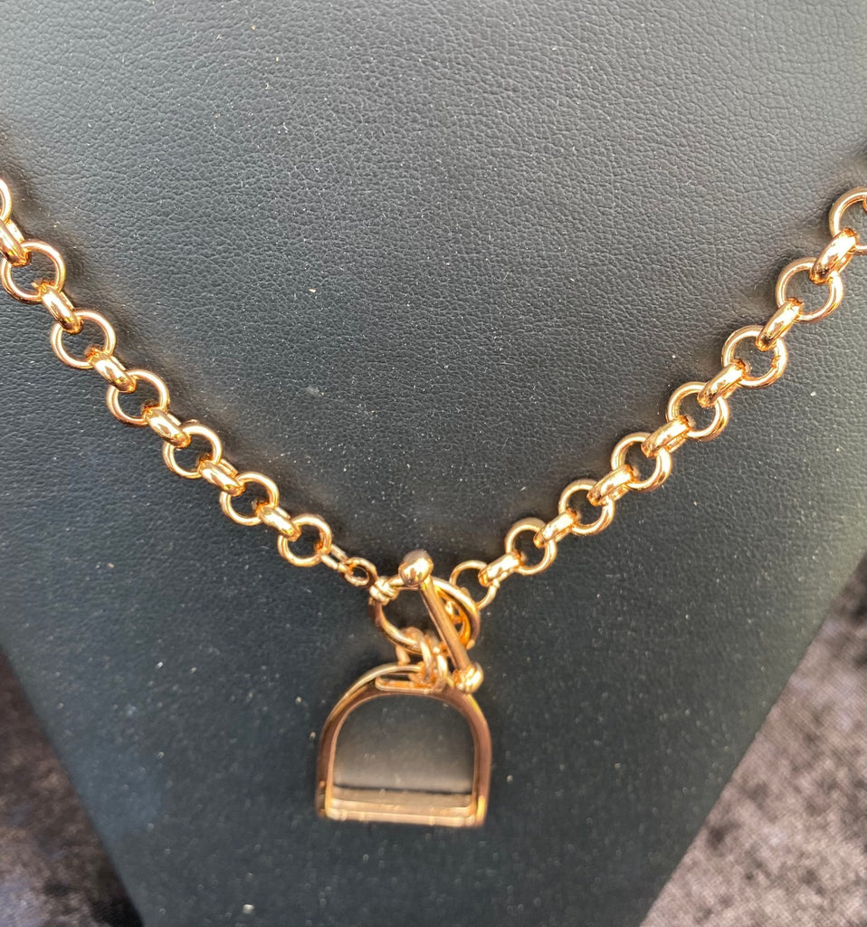 Rose Gold Stirrup with Belcher Chain
