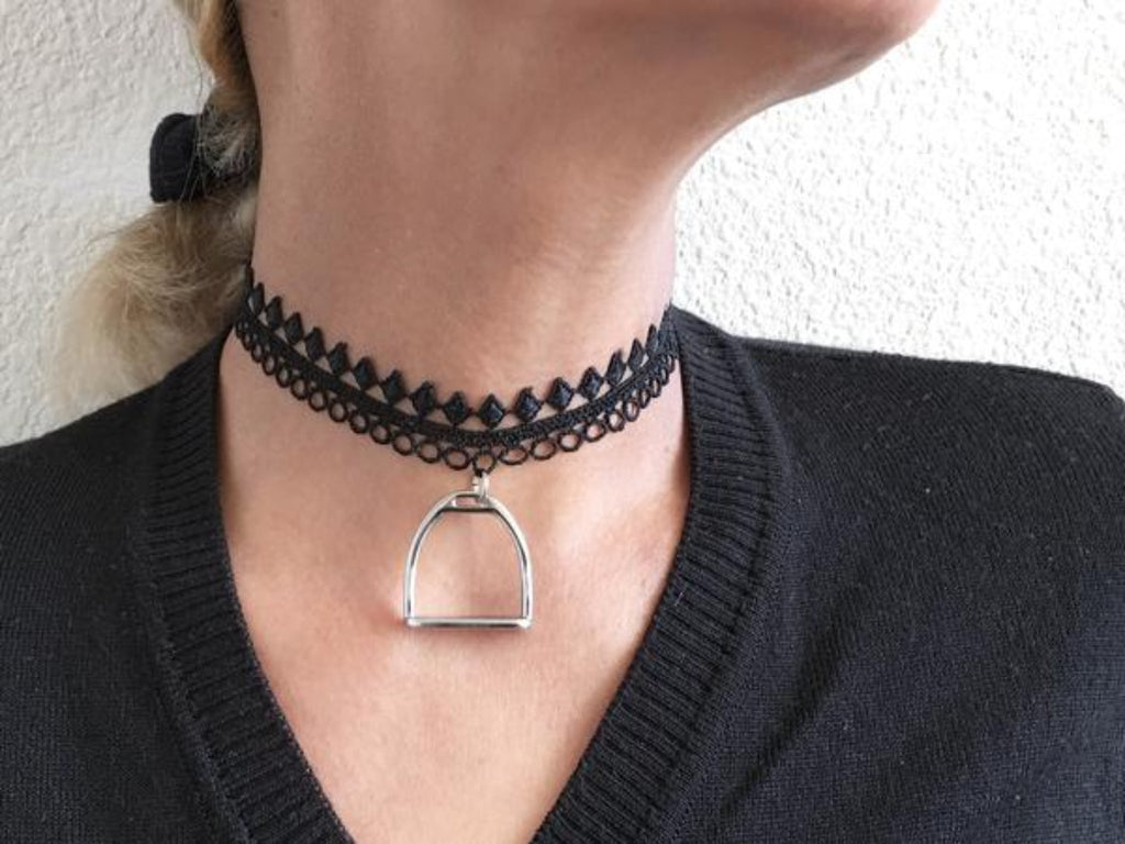 Stirrup Choker Necklace